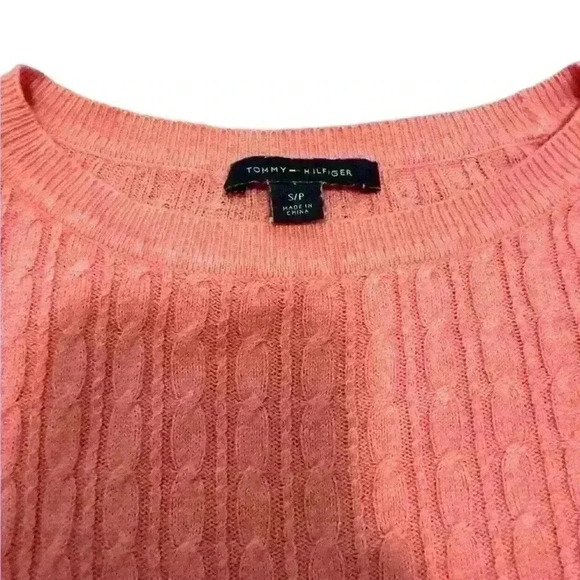 Tommy Hilfiger- pink sweater size:S/P - Picture 2 of 5